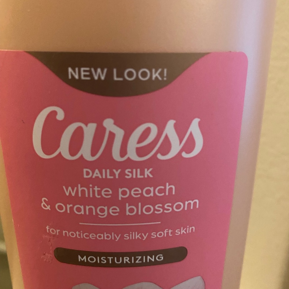 Caress Daily Silk White Peach & Orange Blossom Body Wash. 24.5 0Z. New. Two - Picture 4 of 5